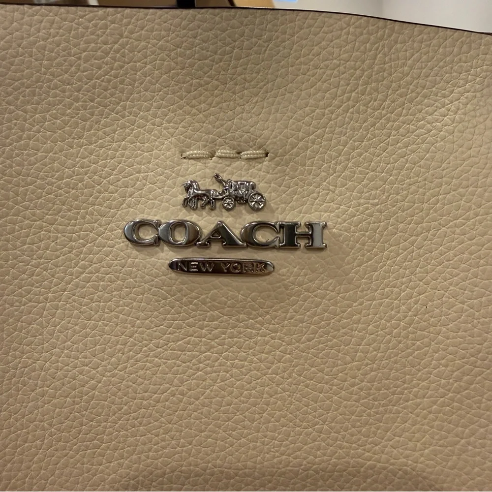 Coach Thea Leather Tote Chalk Pebbled Carryall Purse Everyday Shoulder Bag